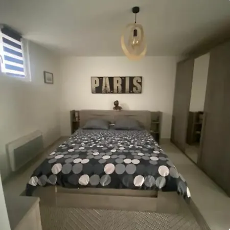 Elegant Calme Et Spacieux Avec Jardin Choisy-le-Roi